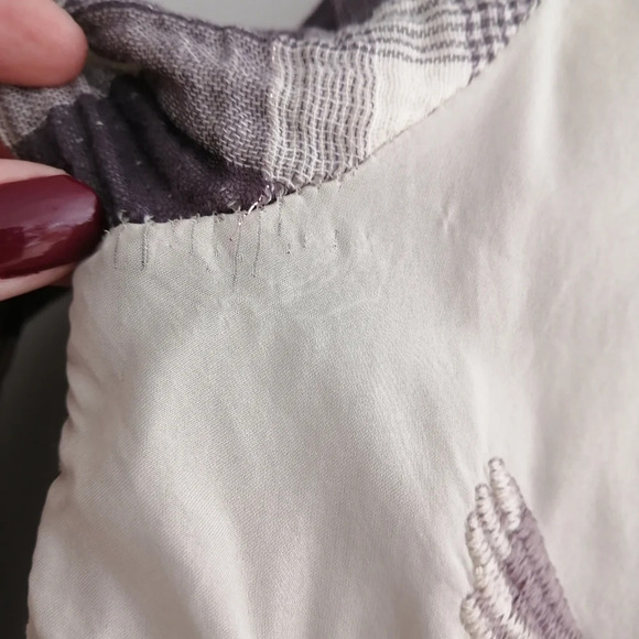 Johnny Was Hisako Embroidered Silk Button Blouse XS Plaid Japanese Floral Bird - Picture 17 of 17